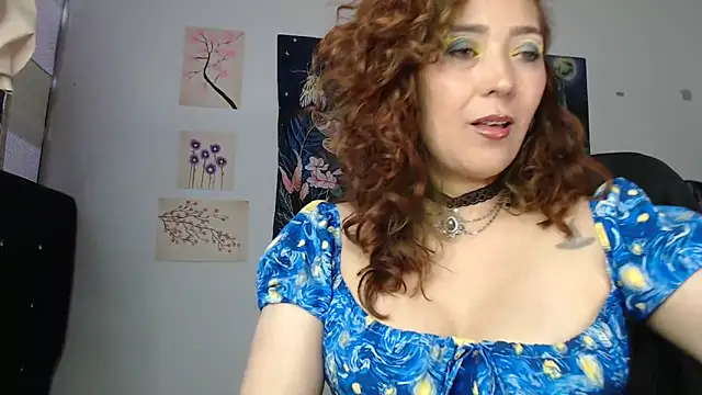 Luz delunaa online show from April 8, 9:59 pm