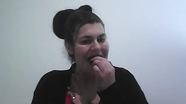 Curvy-Essex-Milf online show from March 6, 3:19 pm