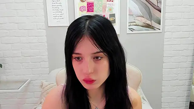 Snapshot of JaneRayan chatting on June 9, 5:02 pm JaneRayan online show from June 9, 5:02 pm