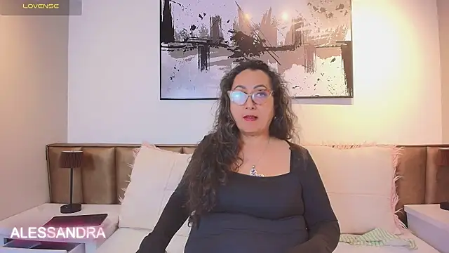 AlessandraLeroy online show from April 20, 12:08 pm