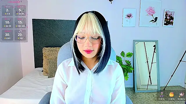 Snapshot of sharon_rosse__ chatting on September 24, 12:08 pm sharon rosse   online show from September 24, 12:08 pm