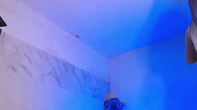 KimberlyXtreme online show from April 10, 1:38 pm