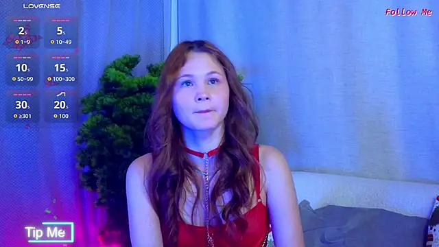 AmeliRoyse online show from December 20, 5:09 pm