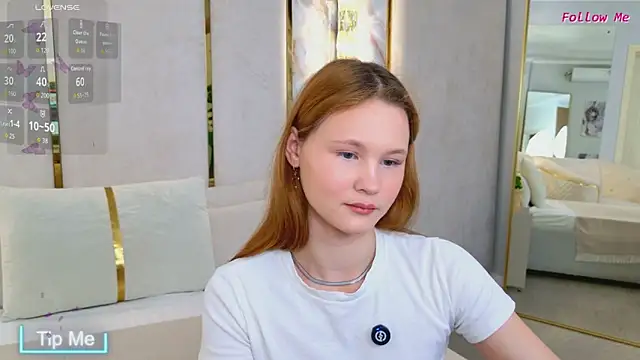 AmeliRoyse online show from April 4, 5:21 pm