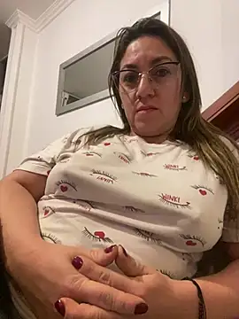 Luna-nevada online show from April 21, 1:42 am