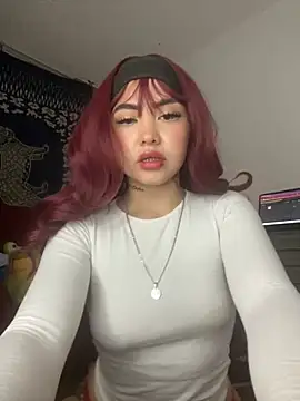 Snapshot of Mia_cullen_ chatting on October 18, 4:48 am Mia cullen  online show from October 18, 4:48 am