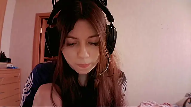 Snapshot of RendyDow chatting on March 21, 7:11 am RendyDow online show from March 21, 7:11 am