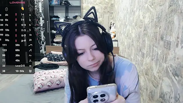 RendyDow online show from December 4, 7:39 am