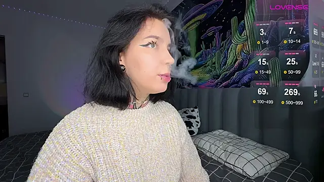 Snapshot of yourvodka chatting on September 24, 6:17 am yourvodka online show from September 24, 6:17 am