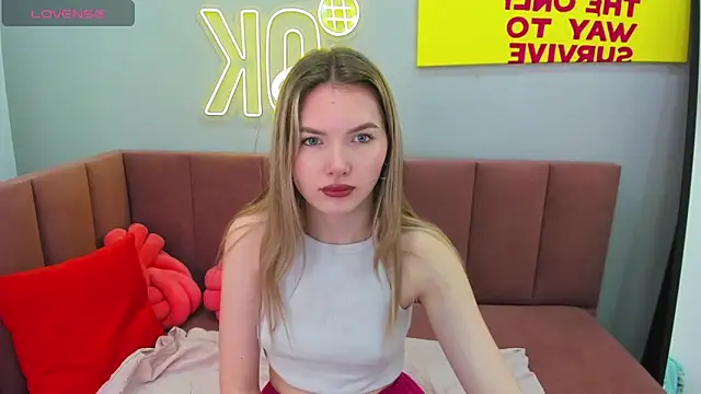 EvelineAmore online show from September 23, 1:30 am