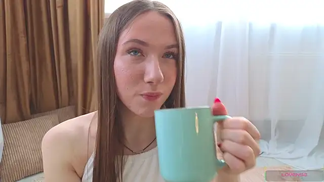 Kira mindnes online show from March 10, 6:18 am