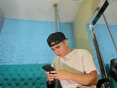 NohaCollens online show from March 12, 11:20 am