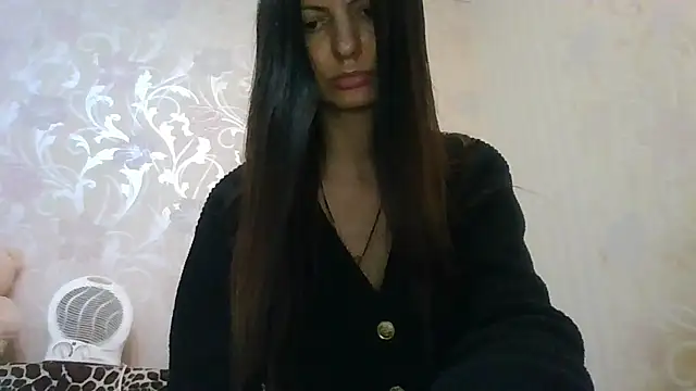 AliseWats online show from November 10, 7:35 pm