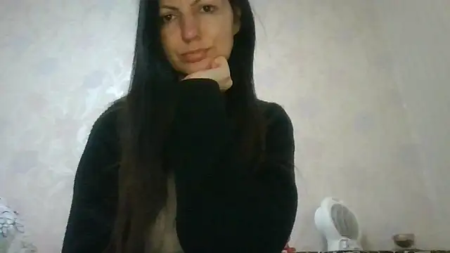 AliseWats online show from April 21, 8:34 pm