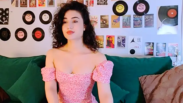 Maya Rogerss online show from June 9, 2:50 pm