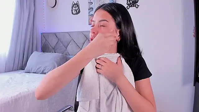 Bear-Mel online show from September 16, 3:46 pm