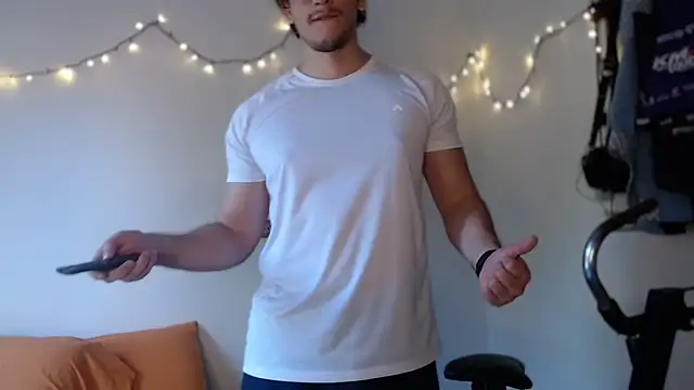 chicoinhibido online show from December 15, 8:46 pm