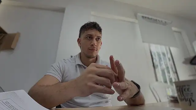 Snapshot of chicoinhibido chatting on March 17, 9:07 pm chicoinhibido online show from March 17, 9:07 pm