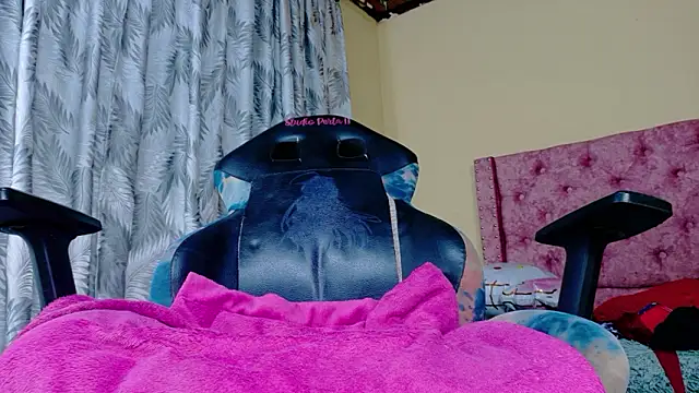 sweet  thang online show from March 21, 8:19 am