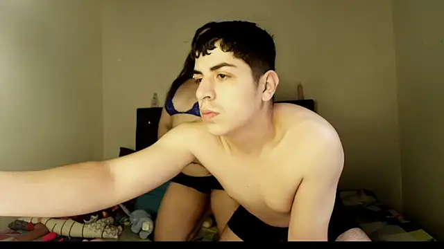 Kymberlyandlucas2 online show from November 23, 1:22 pm