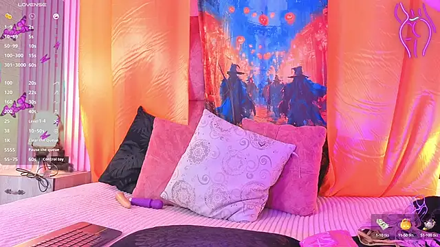 Snapshot of goldilockss15 chatting on October 9, 3:15 am goldilockss15 online show from October 9, 3:15 am