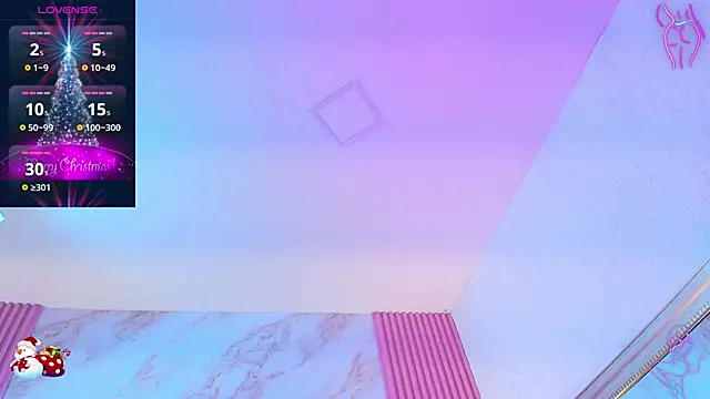 Snapshot of goldilockss15 chatting on December 15, 2:49 am goldilockss15 online show from December 15, 2:49 am