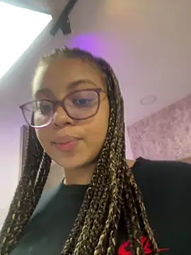 Snapshot of AlesiaCooper chatting on October 15, 8:20 pm AlesiaCooper online show from October 15, 8:20 pm