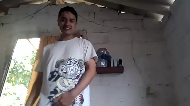 Snapshot of hino_chan chatting on March 9, 3:38 pm hino chan online show from March 9, 3:38 pm