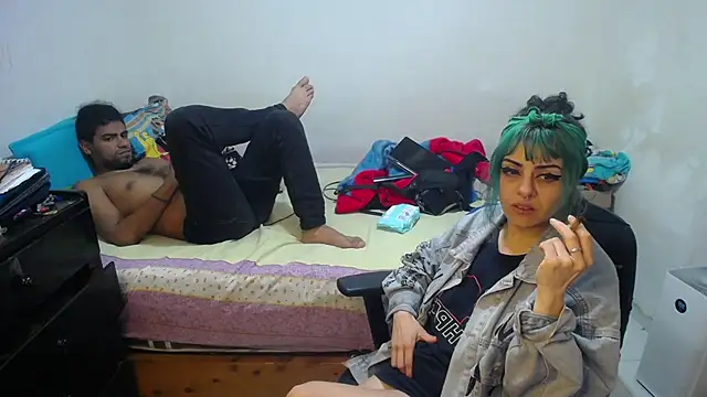 freyaa sorcerees online show from March 12, 4:08 am