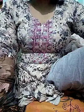 Hot-Nipa online show from December 21, 10:33 am