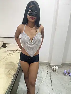 Hotswetie online show from March 19, 9:38 am