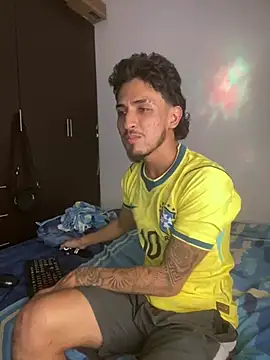 Snapshot of Zayn_kane chatting on July 5, 1:34 am Zayn kane online show from July 5, 1:34 am
