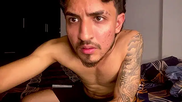 Snapshot of Zayn_kane chatting on July 20, 9:06 pm Zayn kane online show from July 20, 9:06 pm
