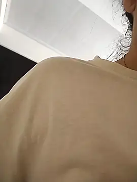 Seet Hanna online show from September 26, 2:32 pm