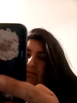 Seet Hanna online show from April 5, 11:18 am