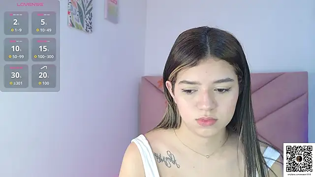 Snapshot of eva_sin18 chatting on November 8, 11:03 pm eva sin18 online show from November 8, 11:03 pm