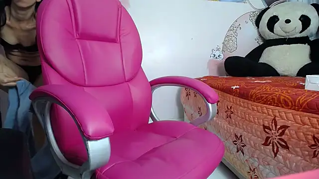 Snapshot of margott_22_ chatting on May 22, 6:02 pm margott 22 online show from May 22, 6:02 pm
