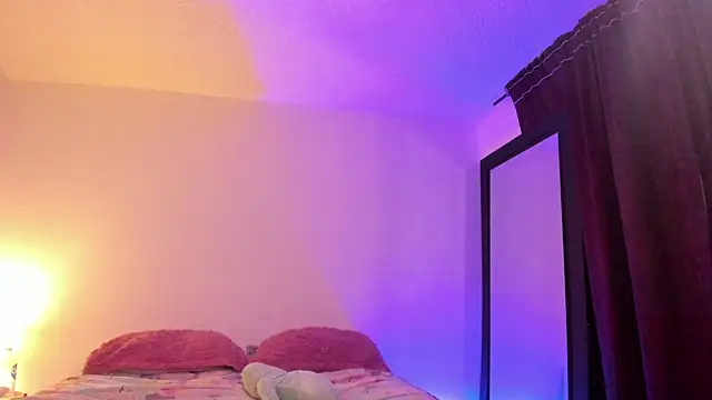 Snapshot of Alessamoth chatting on November 26, 11:28 pm Alessamoth online show from November 26, 11:28 pm