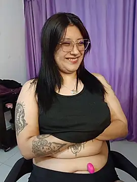 Snapshot of DaniPoison chatting on June 13, 5:55 pm DaniPoison online show from June 13, 5:55 pm