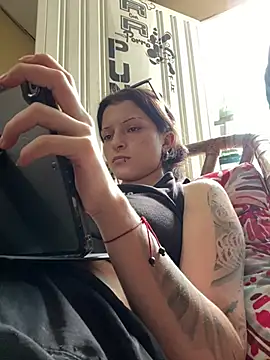 val zx online show from February 14, 4:15 pm