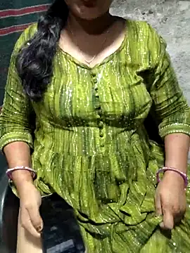 priya 00143 online show from April 9, 6:46 pm