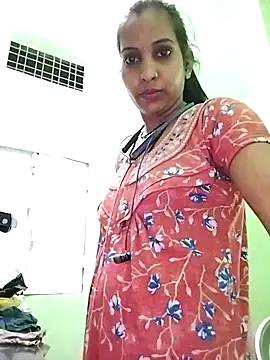 Snapshot of Hotty-Nidhi chatting on March 12, 2:23 pm Hotty-Nidhi online show from March 12, 2:23 pm