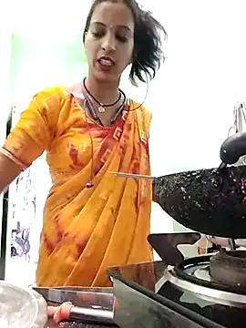 Snapshot of Hotty-Nidhi chatting on March 17, 9:01 am Hotty-Nidhi online show from March 17, 9:01 am