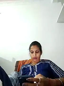 Snapshot of Hotty-Nidhi chatting on March 20, 1:37 pm Hotty-Nidhi online show from March 20, 1:37 pm