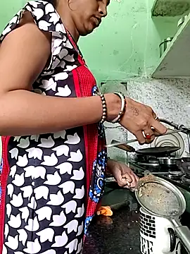 Snapshot of Hotty-Nidhi chatting on September 11, 4:12 am Hotty-Nidhi online show from September 11, 4:12 am