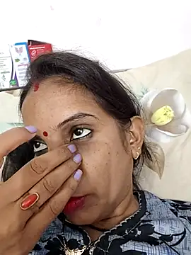 Snapshot of Hotty-Nidhi chatting on October 8, 3:09 pm Hotty-Nidhi online show from October 8, 3:09 pm