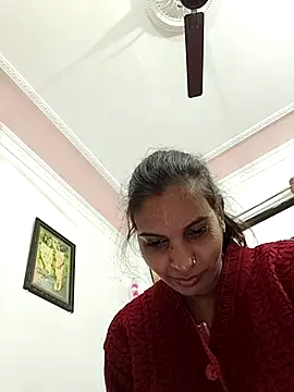 Snapshot of Hotty-Nidhi chatting on November 28, 5:21 am Hotty-Nidhi online show from November 28, 5:21 am