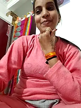 Hotty-Nidhi online show from February 6, 5:16 pm