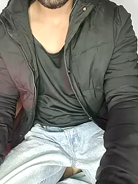 Snapshot of HARSHHU01 chatting on January 7, 3:47 pm HARSHHU01 online show from January 7, 3:47 pm