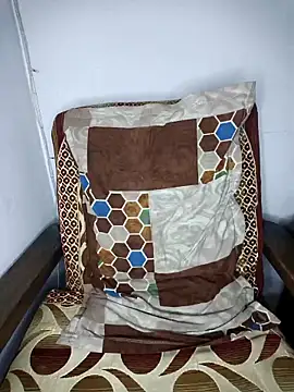 Snapshot of HARSHHU01 chatting on February 9, 6:12 pm HARSHHU01 online show from February 9, 6:12 pm